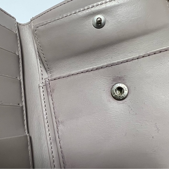 LOUIS Vuitton Elastic Epi Wallet - Picture 11 of 16